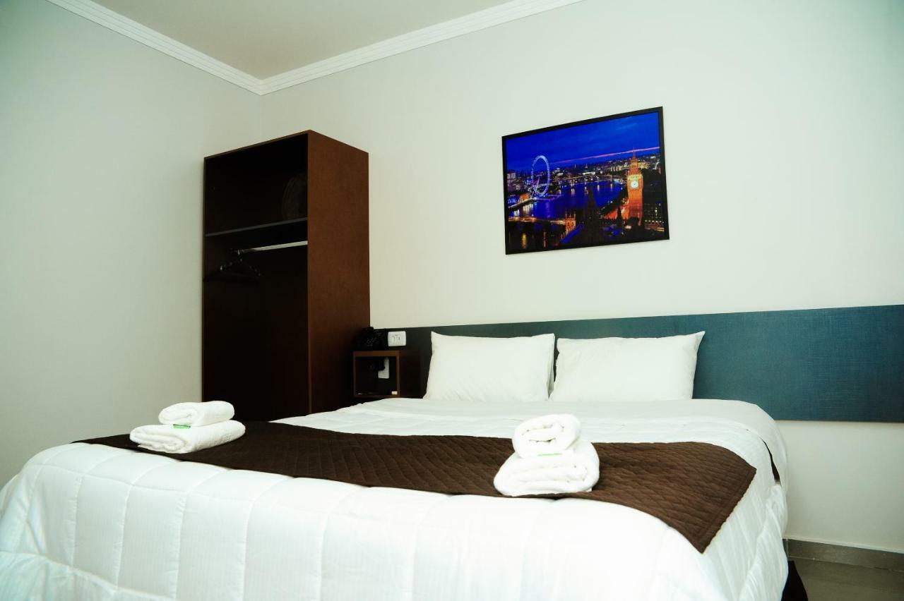 London Executive Hotel Cafelandia  Exterior photo